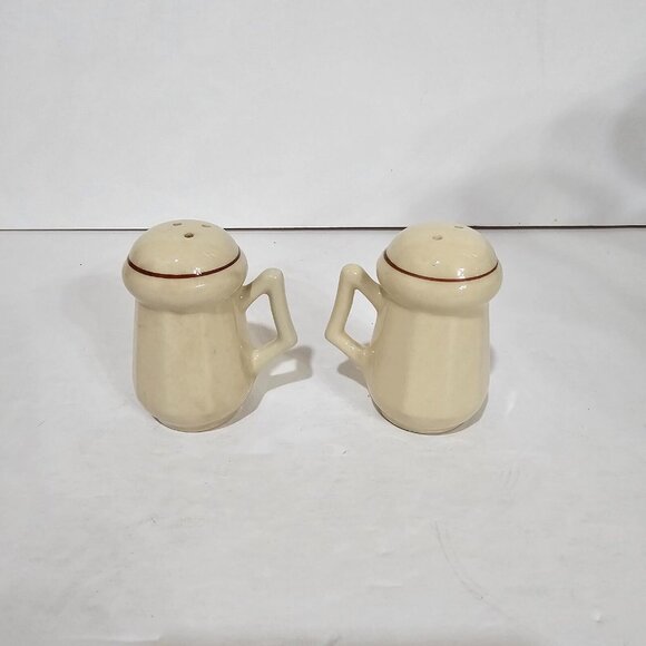 Myrtle Beach Salt and Pepper Shakers 1986 - Used, Great Condition - Picture 2 of 4